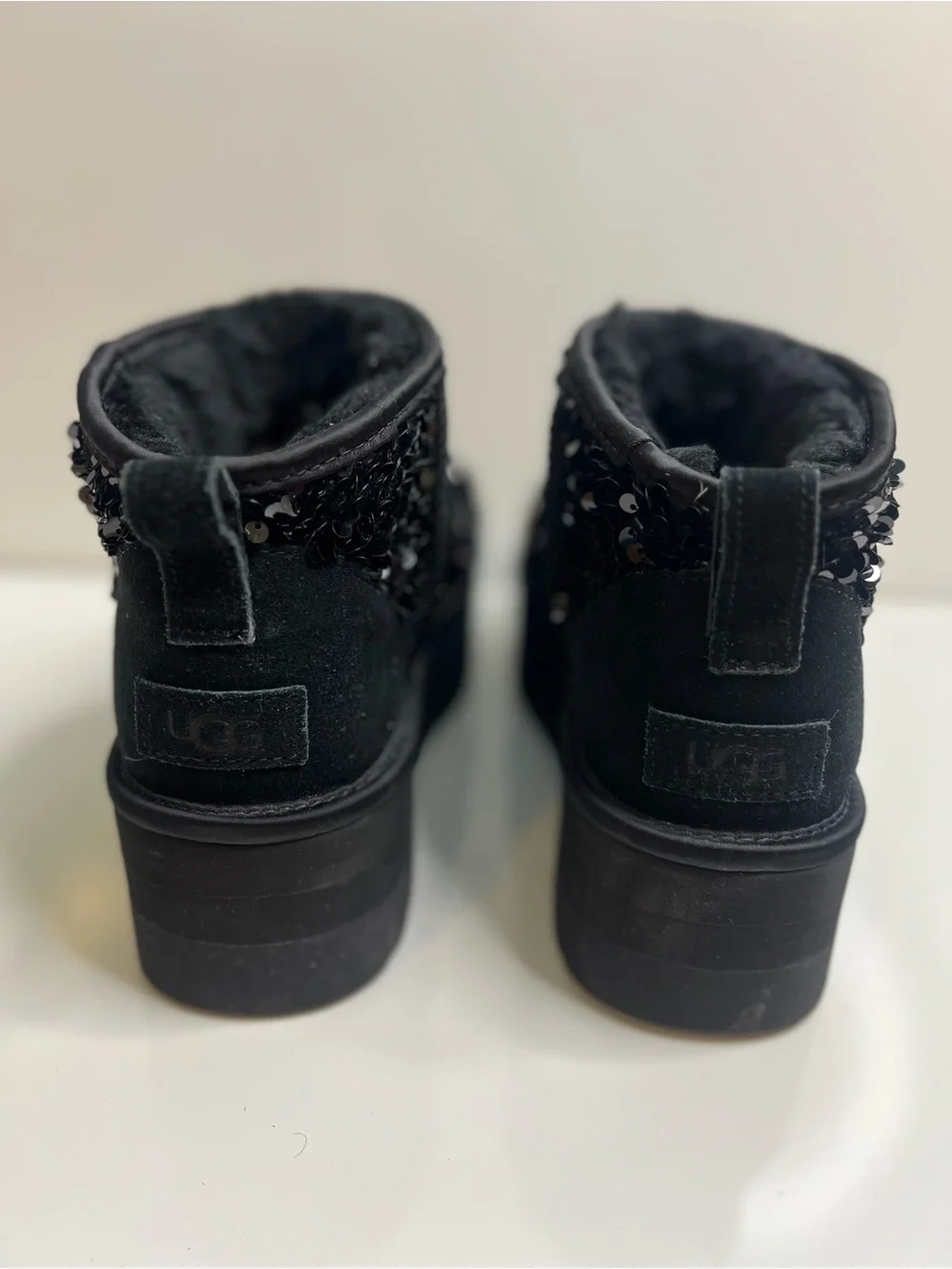 UGG Ultra Mini Chunky Sequin Black Platform Boots Size 9